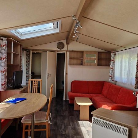 Camping Le Clos De バルロワ エクステリア 写真