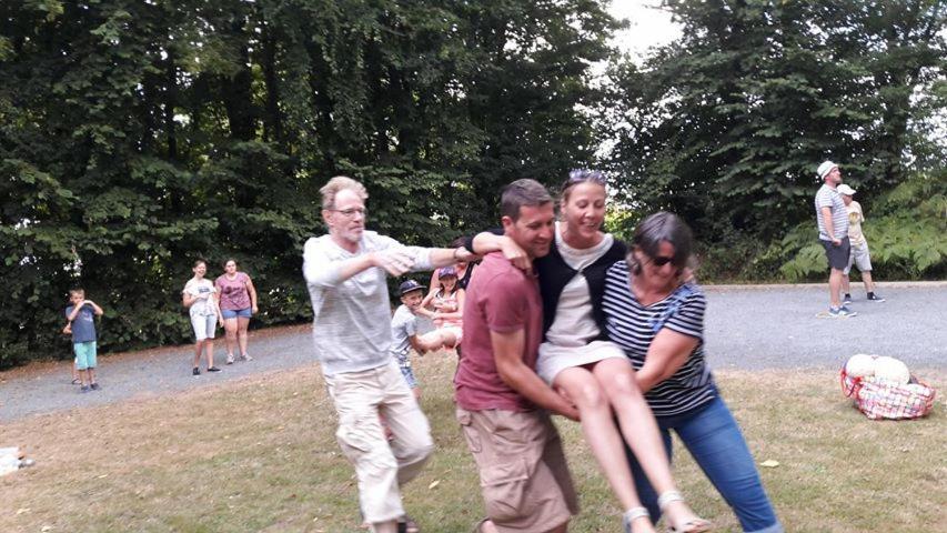 Camping Le Clos De バルロワ エクステリア 写真